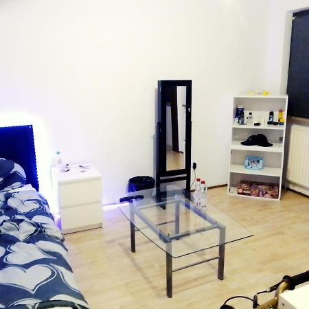 1 Zimmer Appartement/Nurnberg Esterno foto