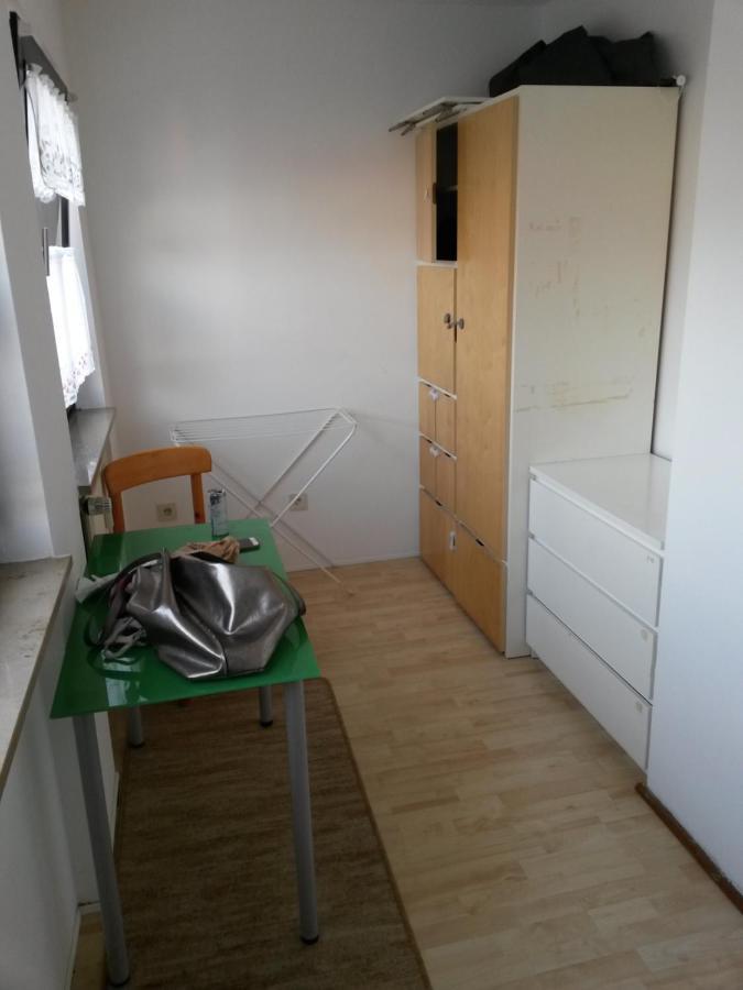 1 Zimmer Appartement/Nurnberg Esterno foto